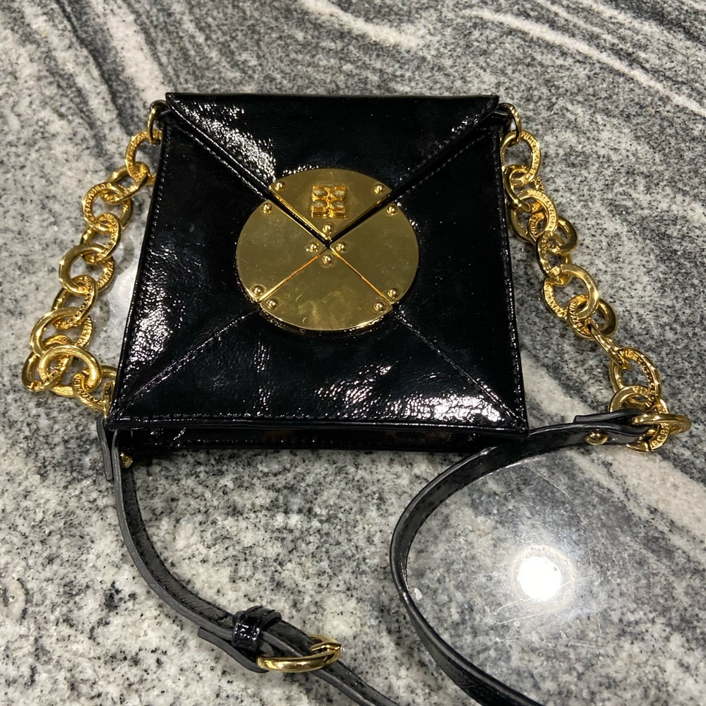 Crossbody purse